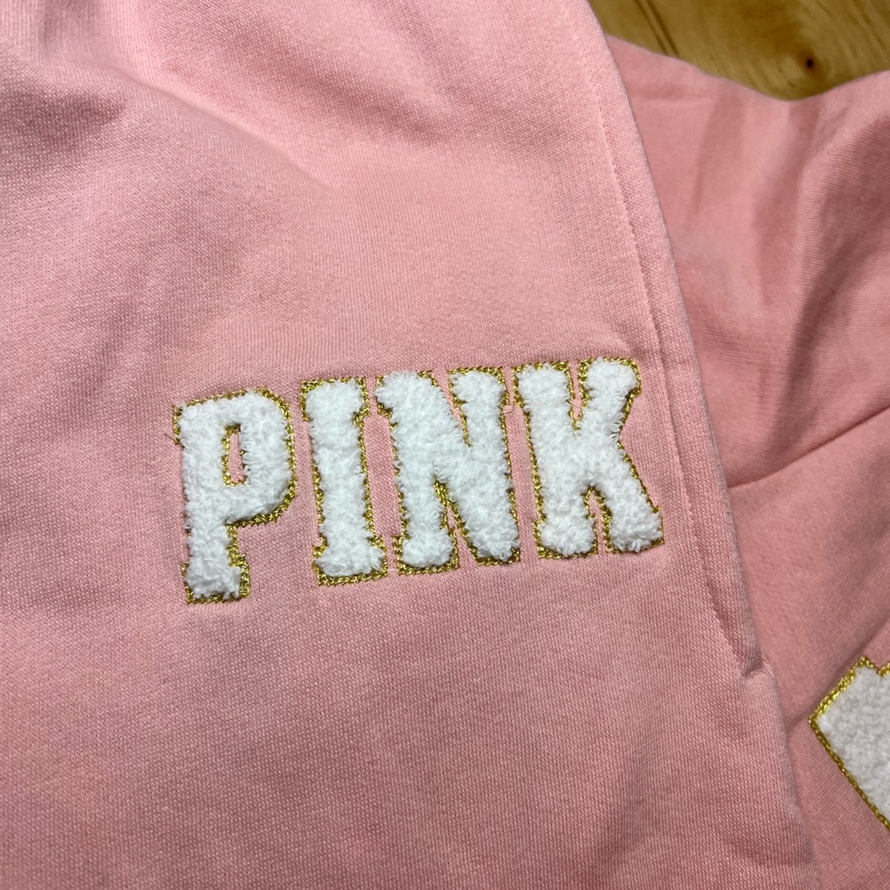 VS PINK OUTFIT rosy nectarine chenille logo sweatshirt and sweatpants - Picture 3 of 4